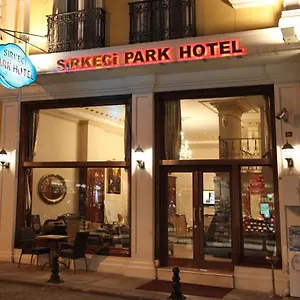 rezervați aici